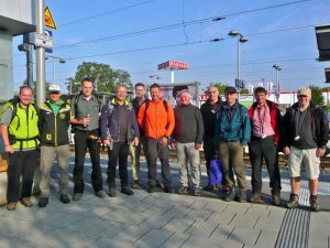 rhoen-1-wandergruppe-am-start